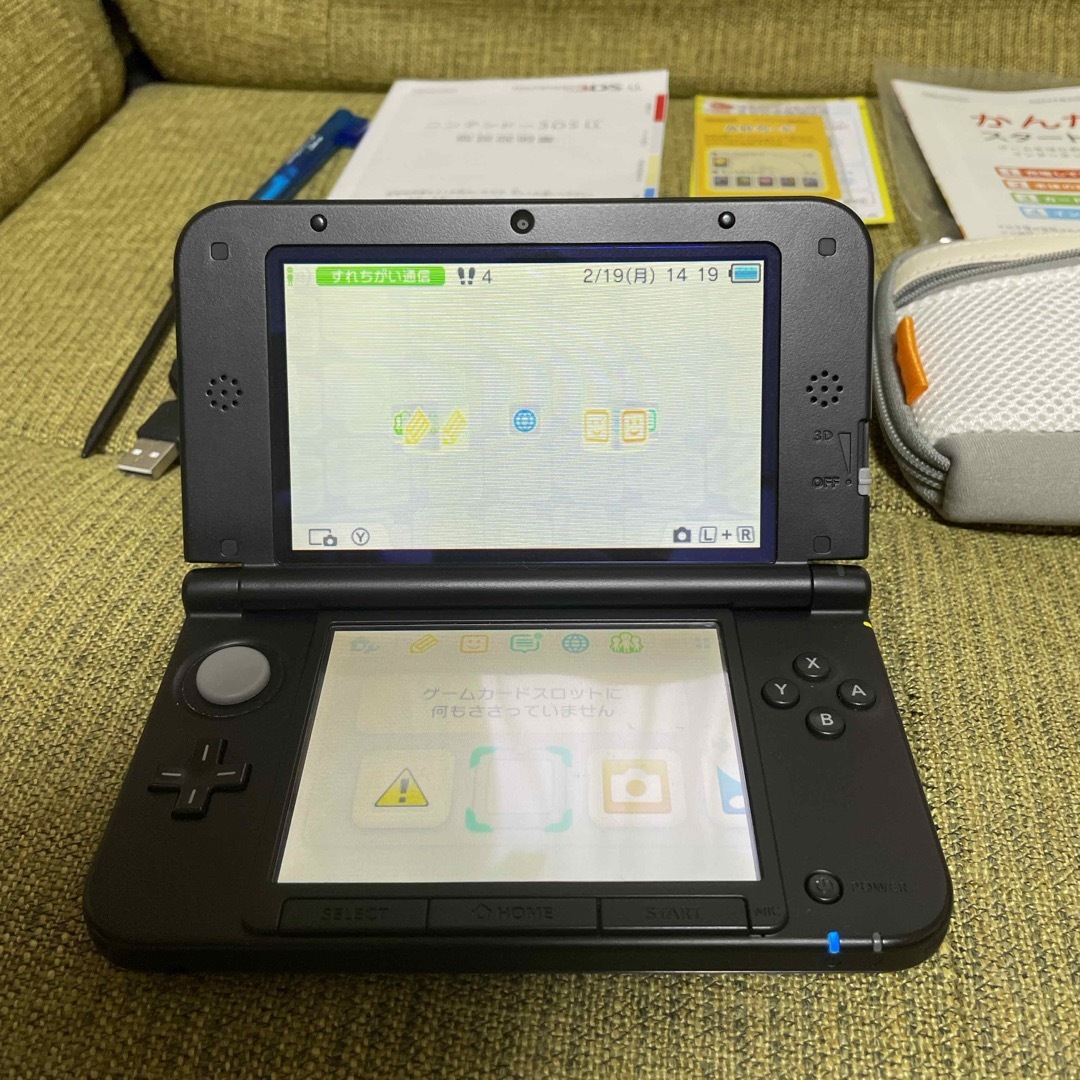 Nintendo 3DS LL 本体 シルバー/ブラック ソフトセット Nintendo 3DS LL 本体 シルバー/ブラック ソフトセット