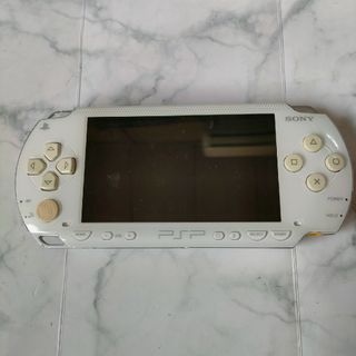 プレイステーションポータブル(PlayStation Portable)の《ジャンク品》SONY　PSP-1000　本体のみ(携帯用ゲーム機本体)