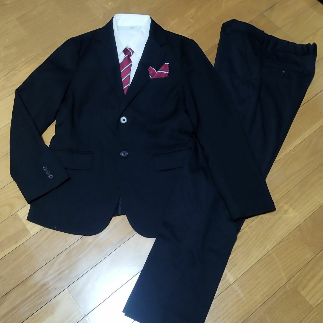 GU(ジーユー)の超美品 150男子GUジーユー卒業式スーツ   卒服フォーマルスーツセットアップ キッズ/ベビー/マタニティのキッズ服男の子用(90cm~)(ドレス/フォーマル)の商品写真