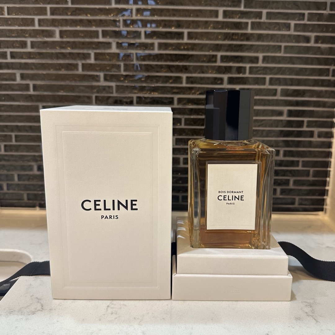 celine(セリーヌ)のセリーヌ　香水　パルファン コスメ/美容の香水(ユニセックス)の商品写真