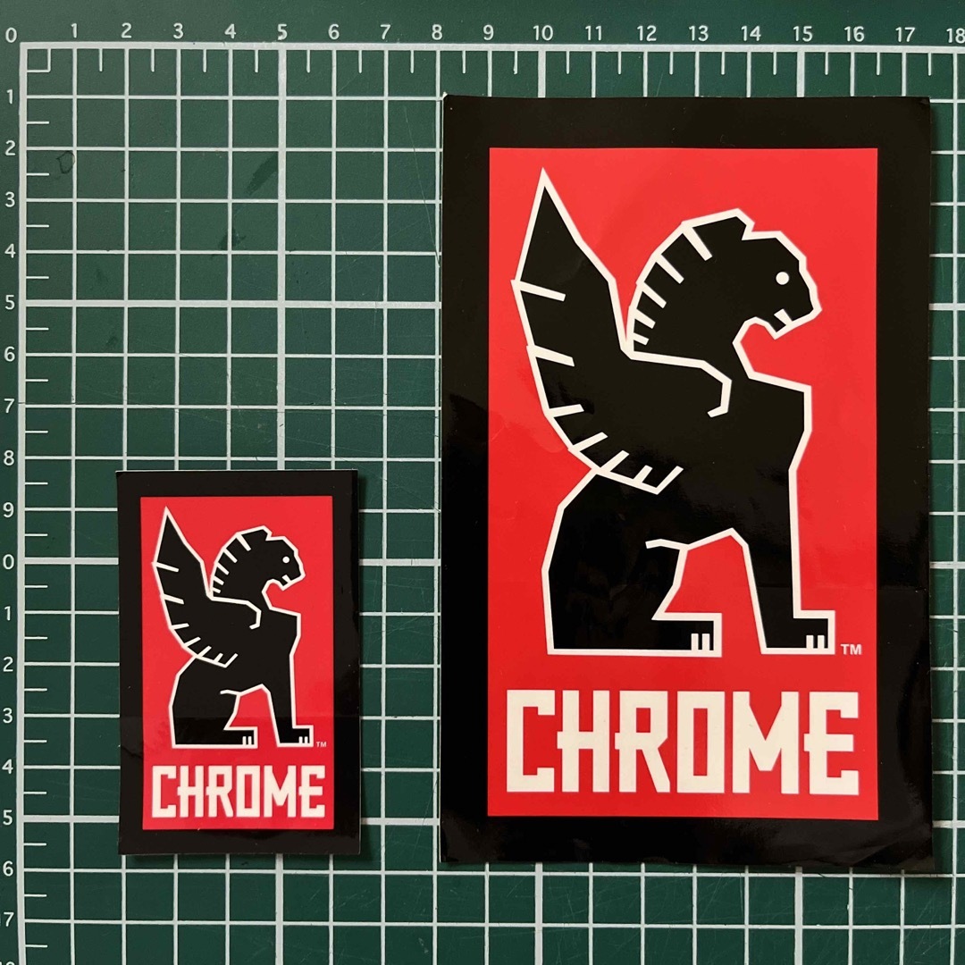 CHROME(クローム)のCHROME ステッカー 2枚セット メンズのファッション小物(その他)の商品写真