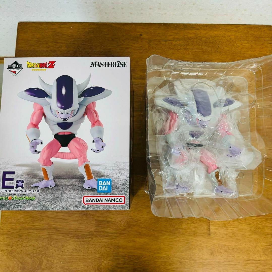 ○ 極美品 ドラゴンボール 一番くじ フリーザ 第二形態 第三形態 D賞 E