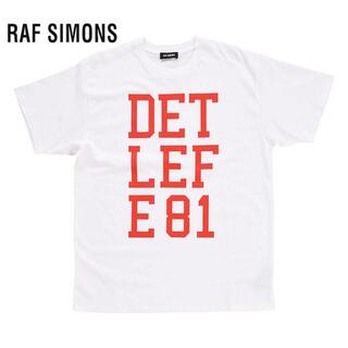 ラフシモンズ(RAF SIMONS)のラフシモンズ Tシャツ 半袖 メンズ 白 ホワイト RAF SIMONS Regular Fit T-Shirt Detlef E81 172-113-19000-01030(otr1913) -(Tシャツ/カットソー(半袖/袖なし))