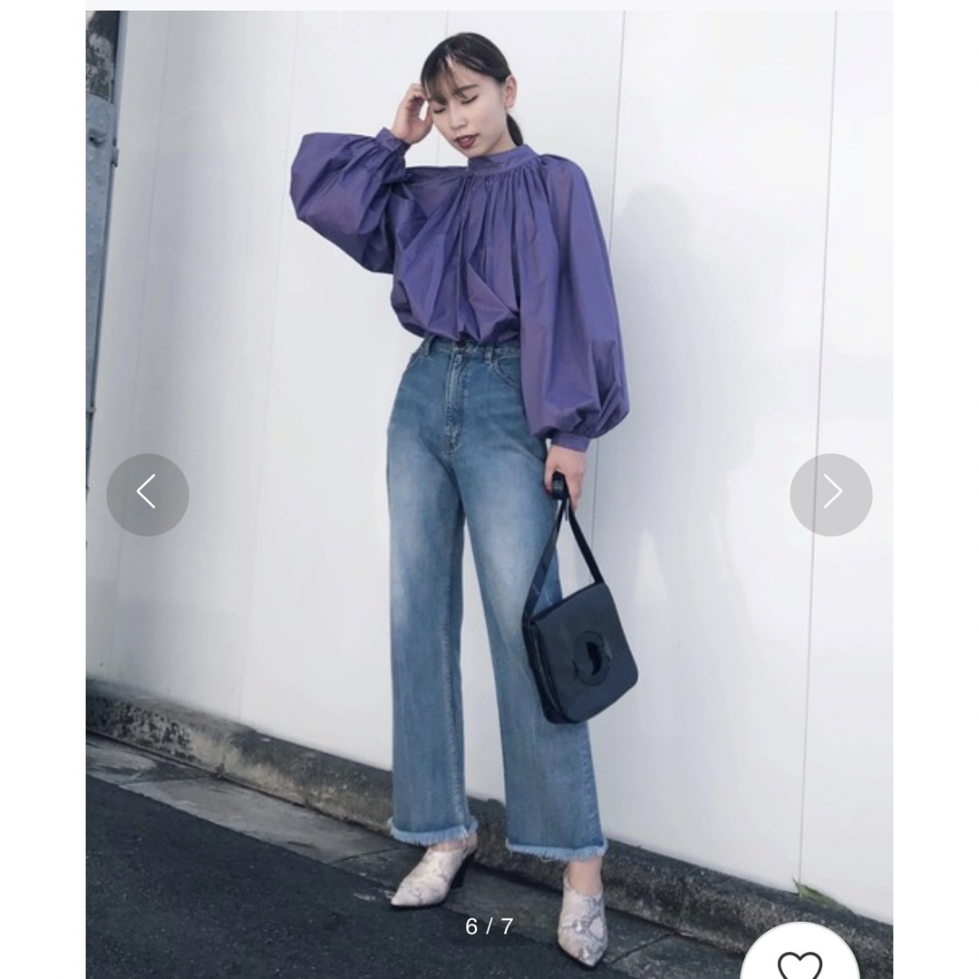 Ameri VINTAGE(アメリヴィンテージ)のAMERI  VOLUME GATHER TOP レディースのトップス(シャツ/ブラウス(長袖/七分))の商品写真