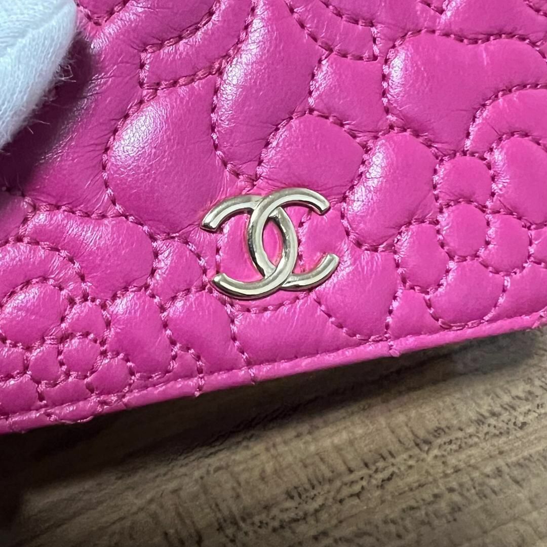 CHANEL(シャネル)の⭐️美品 26番台⭐️シャネル 財布 ミニ財布 カメリア NO5 ピンク レディースのファッション小物(財布)の商品写真