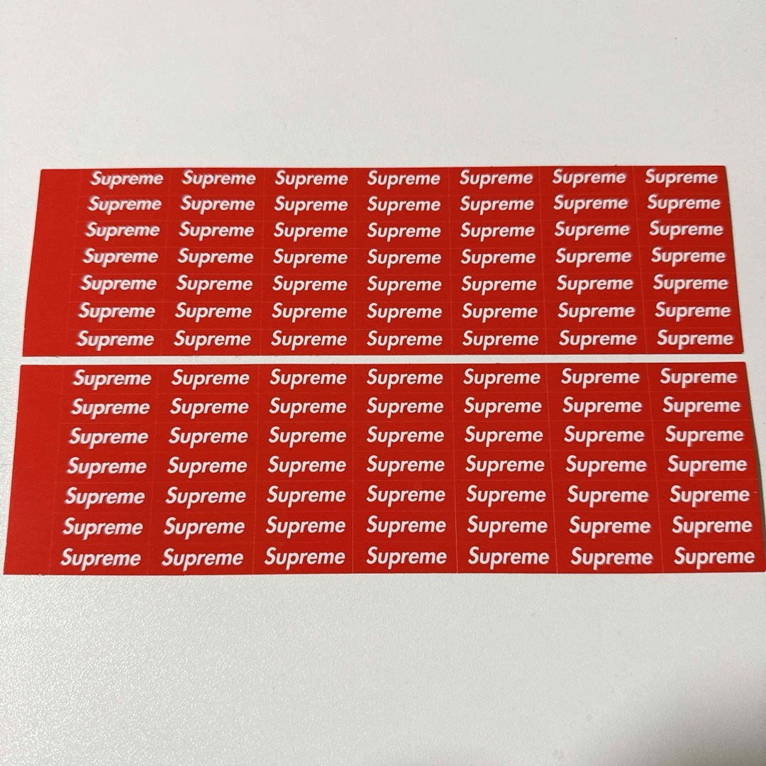 Supreme(シュプリーム)のSupreme 24SS Mini Box Logo Sticker 2枚セット メンズのファッション小物(その他)の商品写真