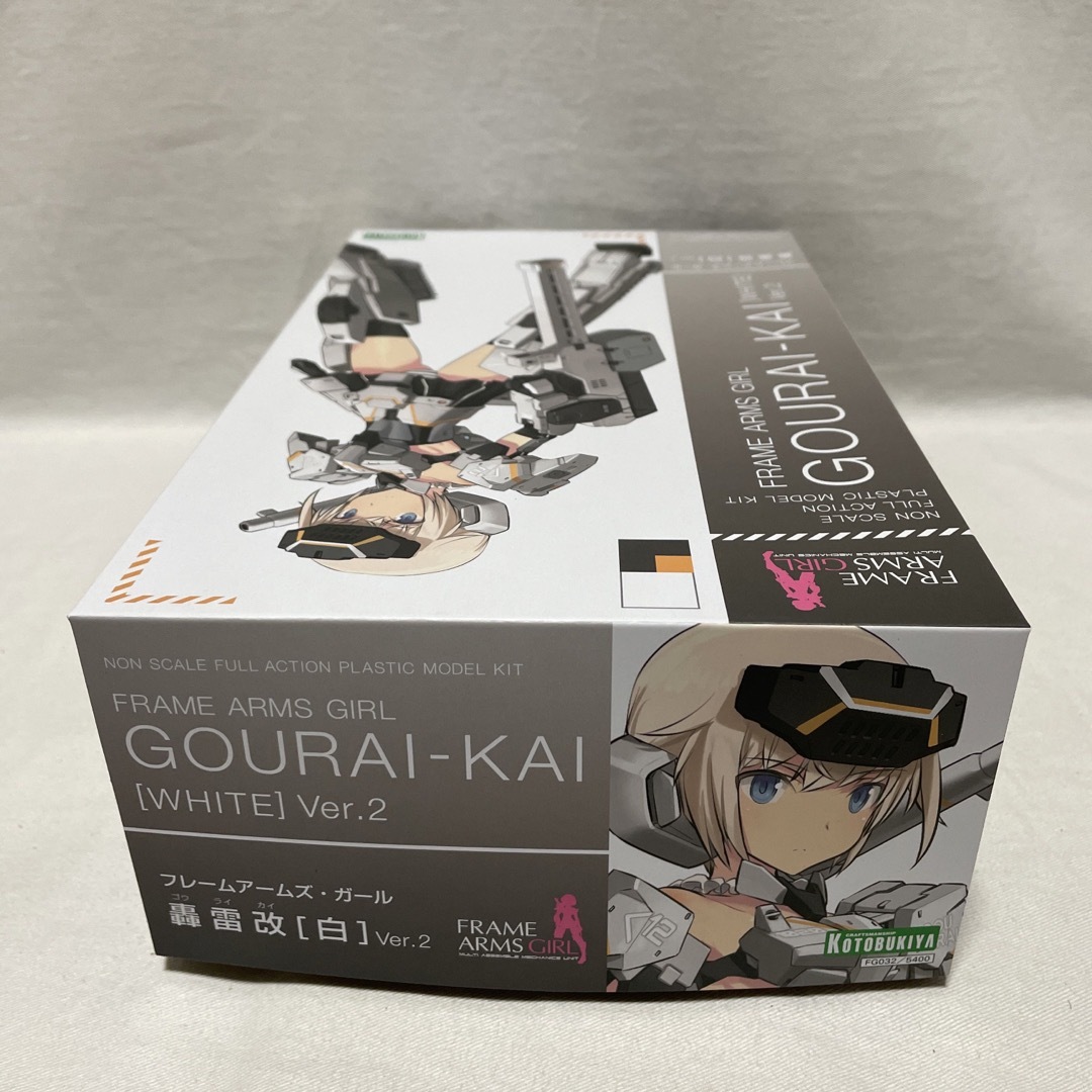 KOTOBUKIYA(コトブキヤ)のコトブキヤ　フレームアームズ・ガール 轟雷改[白] Ver.2 エンタメ/ホビーのおもちゃ/ぬいぐるみ(模型/プラモデル)の商品写真