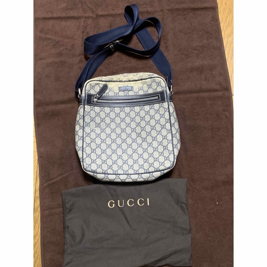 Gucci(グッチ)のオールドGUCCIメッセンジャーバッググッチメッセンジャーバッグ メンズのバッグ(メッセンジャーバッグ)の商品写真