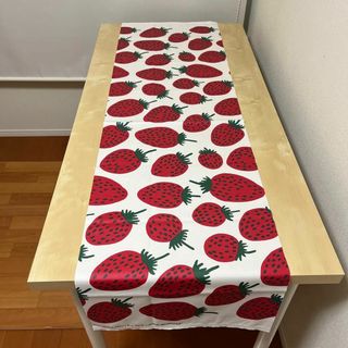 マリメッコ(marimekko)の691R.マリメッコ コーティング生地　ピエニ マンシッカ(生地/糸)