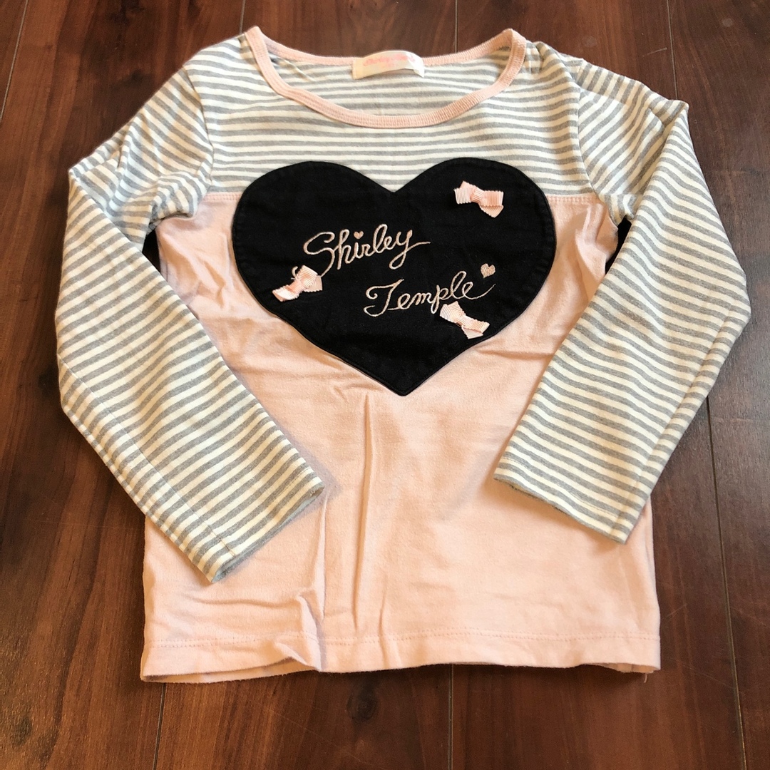 Shirley Temple(シャーリーテンプル)のシャーリーテンプル⭐︎ハートリボンカットソー120 長袖Tシャツ110のお子様も キッズ/ベビー/マタニティのキッズ服女の子用(90cm~)(Tシャツ/カットソー)の商品写真
