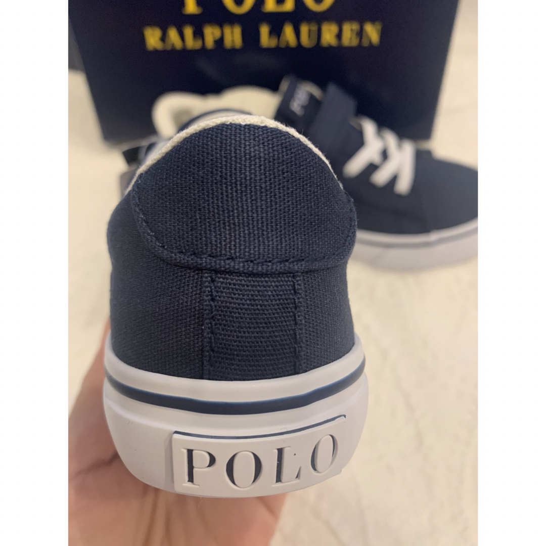 POLO RALPH LAUREN(ポロラルフローレン)の新品タグ付き☆ラルフローレンのスニーカー キッズ/ベビー/マタニティのキッズ靴/シューズ(15cm~)(スニーカー)の商品写真