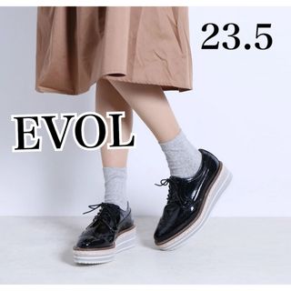 イーボル(EVOL)のEVOLイーボル　マチルダウィングチップレースアップ厚底シューズ23.5ブラック(ローファー/革靴)