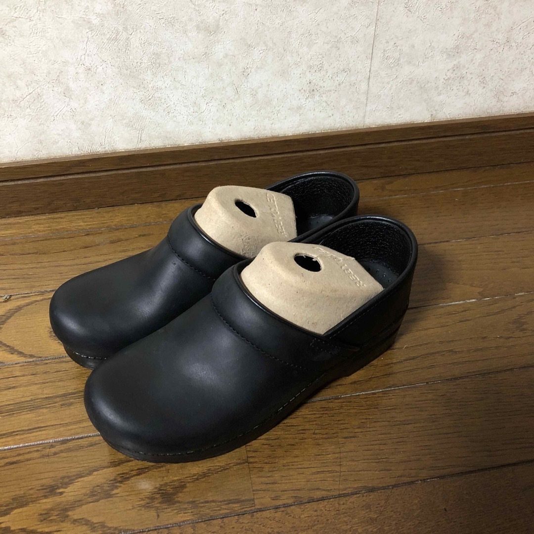 dansko(ダンスコ)のダンスコ　プロフェッショナル　size38 ［24cm〜24.5cm］ブラック レディースの靴/シューズ(ローファー/革靴)の商品写真