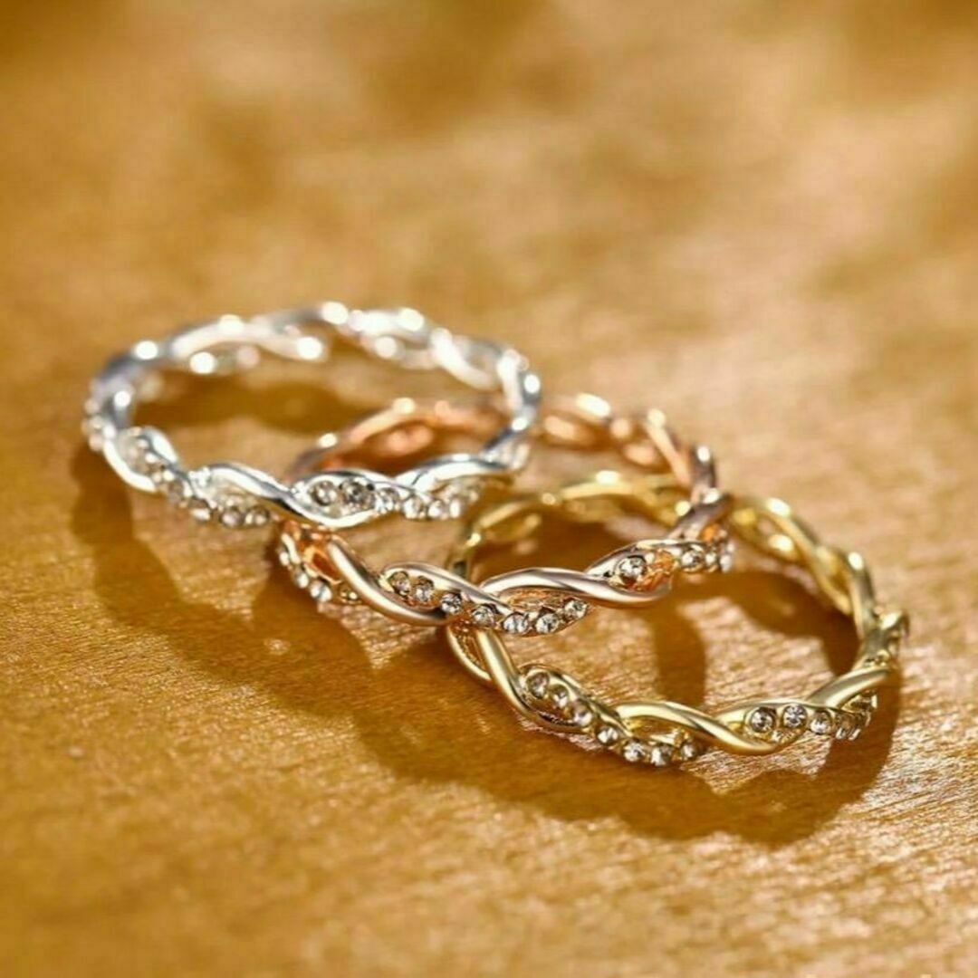 204 指輪 ローズゴールド ツイスト リング ハーフ 華奢 繊細 ブライダル レディースのアクセサリー(リング(指輪))の商品写真