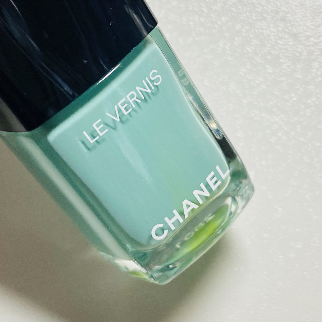 CHANEL(シャネル)の【SALE】CHANEL ヴェルニ 590 Verde Pastello ネイル コスメ/美容のネイル(マニキュア)の商品写真