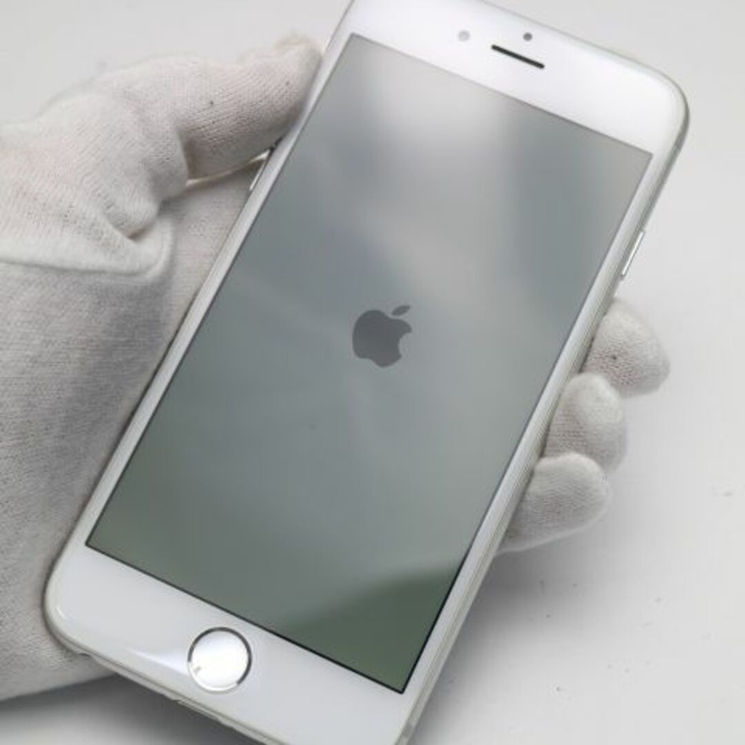 iPhone(アイフォーン)のau iPhone6 16GB シルバー 白ロム M444 スマホ/家電/カメラのスマートフォン/携帯電話(スマートフォン本体)の商品写真
