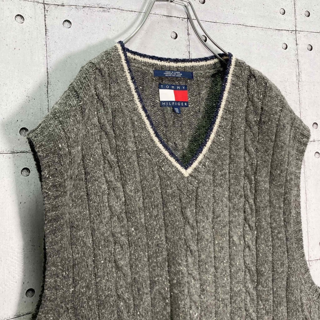 TOMMY HILFIGER(トミーヒルフィガー)の【希少】90s TOMMY HILFIGER/トミーヒルフィガー ニットベスト メンズのトップス(ベスト)の商品写真