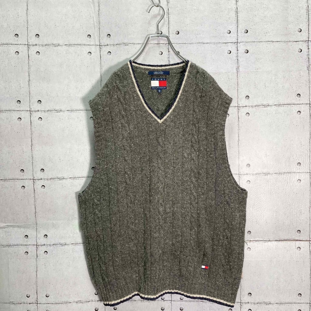 TOMMY HILFIGER(トミーヒルフィガー)の【希少】90s TOMMY HILFIGER/トミーヒルフィガー ニットベスト メンズのトップス(ベスト)の商品写真