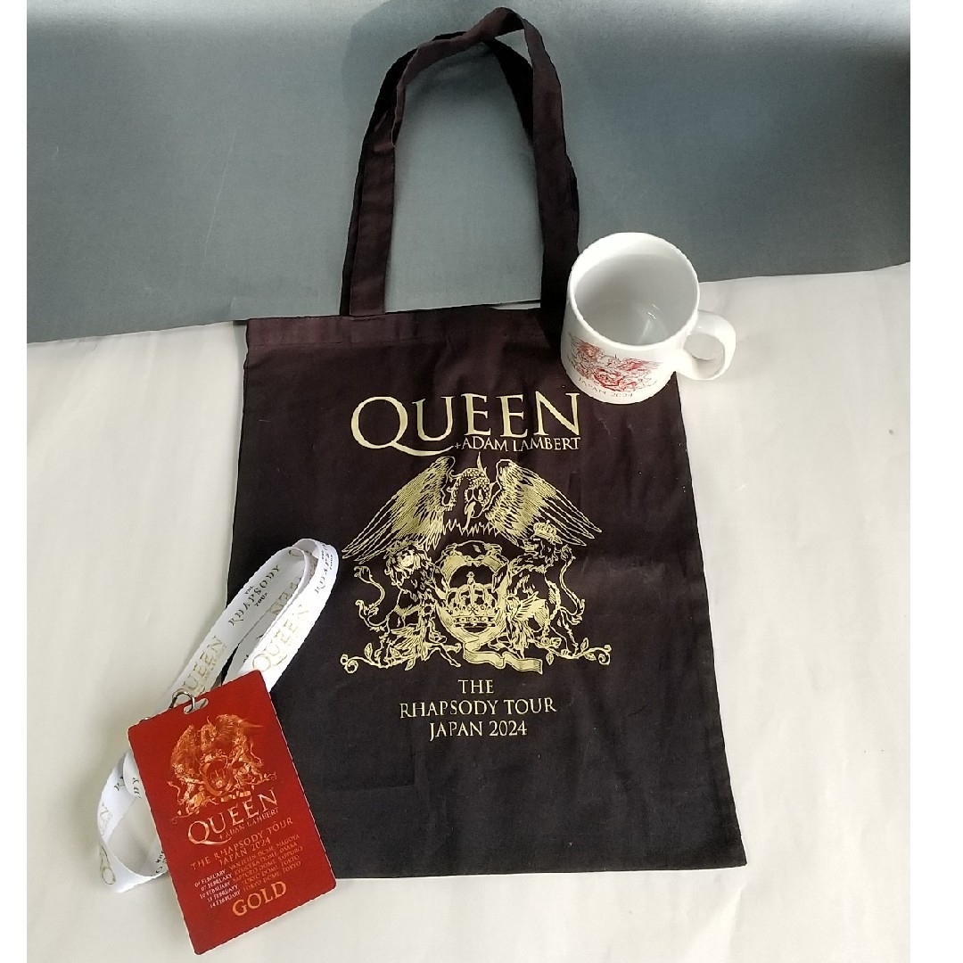 Queen(クイーン)のQUEEN クイーン ラプソディツアー2024GOLDチケット特典グッズ エンタメ/ホビーのタレントグッズ(ミュージシャン)の商品写真