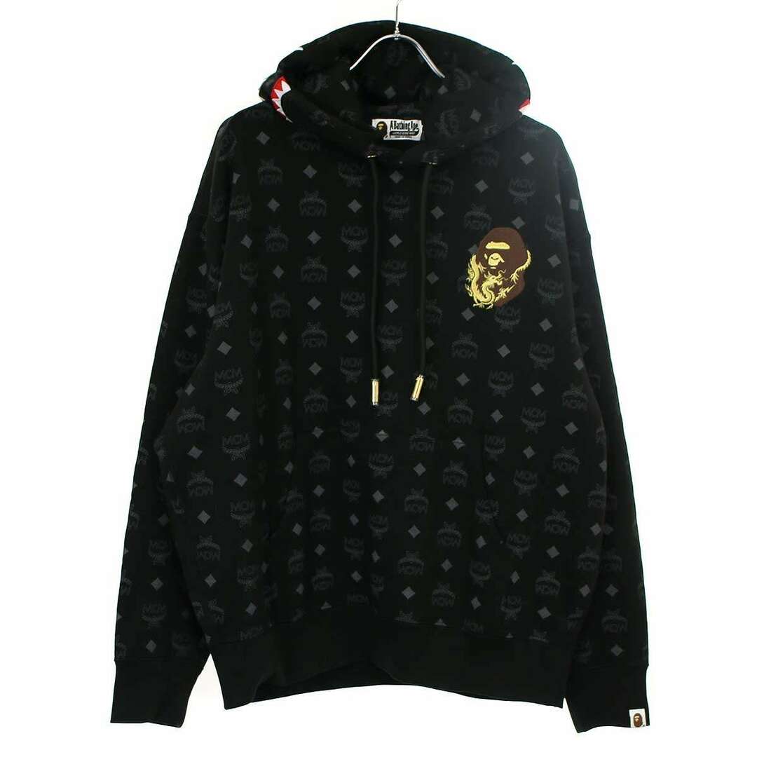 A BATHING APE(アベイシングエイプ)のA BATHING APE×MCM ア ベイシング エイプ エムシーエム 24SS SHARK PULLOVER HOODIE プルオーバーシャークパーカー  ブラック L メンズのトップス(パーカー)の商品写真