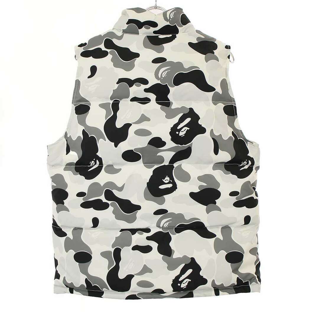 A BATHING APE(アベイシングエイプ)のA BATHING APE ア ベイシング エイプ 23AW Camo Down Vest リバーシブルサルカモダウンベスト 001DNJ801010M グレー S メンズのジャケット/アウター(ダウンベスト)の商品写真