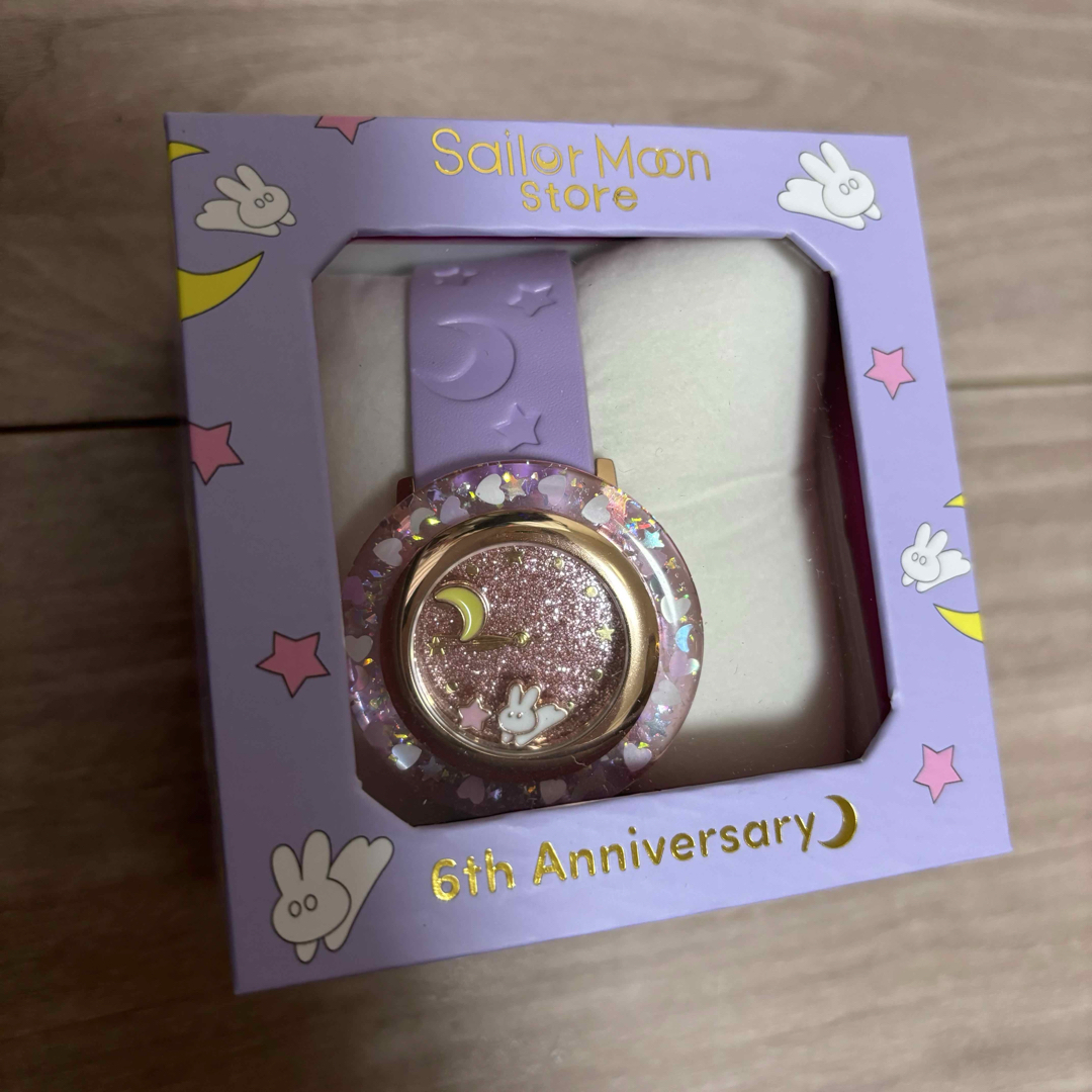 セーラームーン(セーラームーン)のセーラームーンストア　6周年記念ウォッチ　腕時計　うさぎのお布団柄 レディースのファッション小物(腕時計)の商品写真
