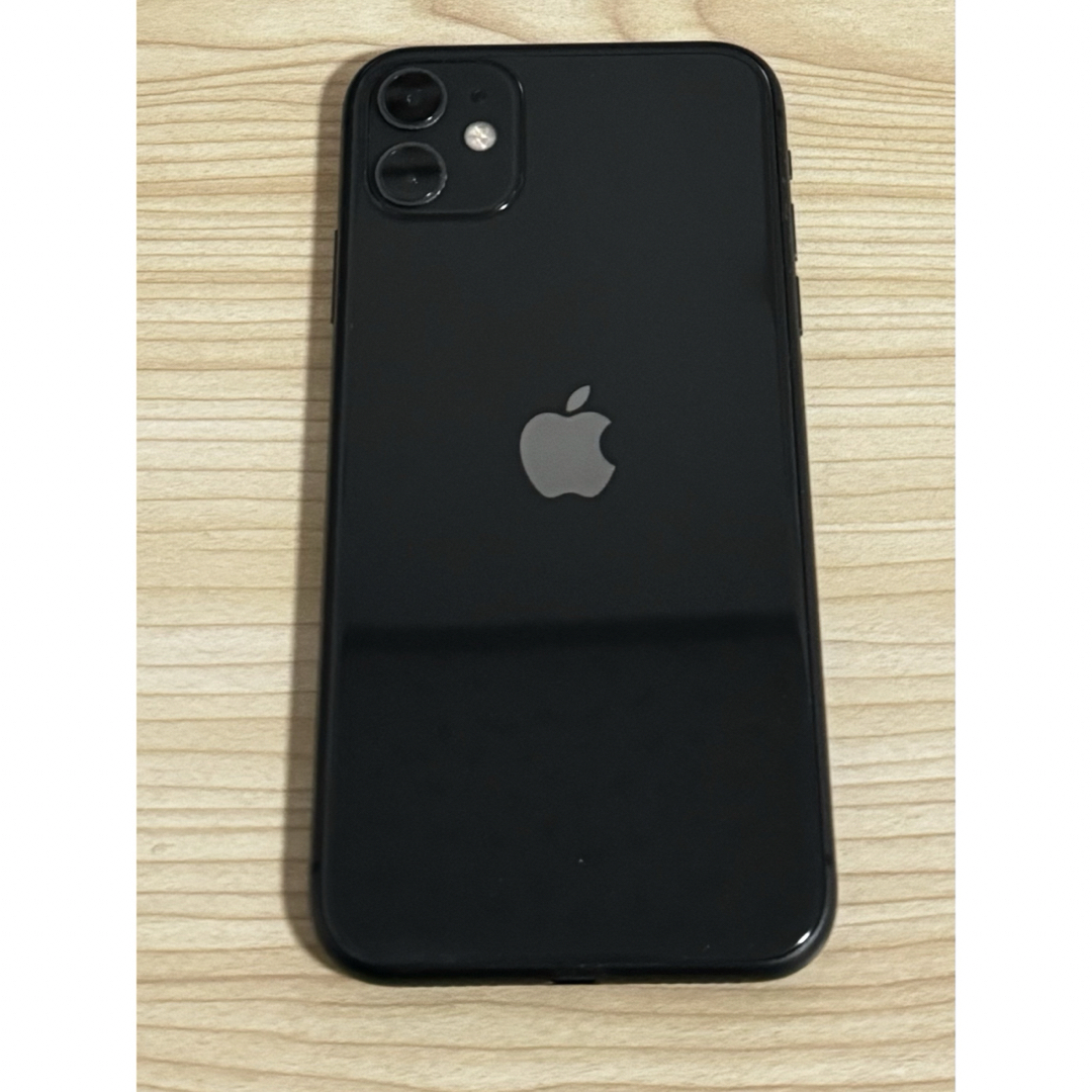 iPhone 11 128GB ブラック simフリー 残債なし 良品 スマホ/家電/カメラのスマートフォン/携帯電話(スマートフォン本体)の商品写真