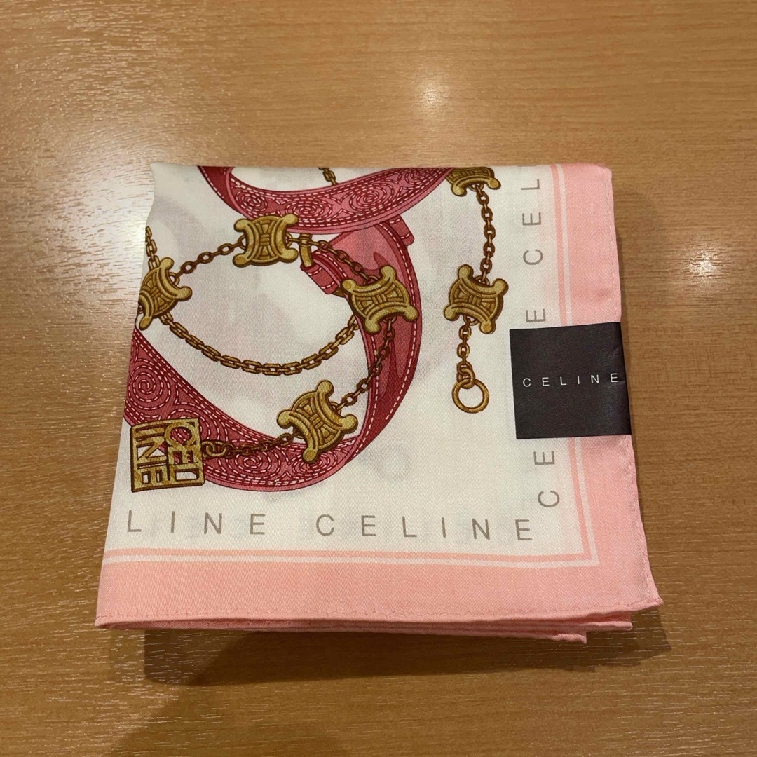 celine(セリーヌ)のセリーヌハンカチマカダムチェーンピンク レディースのファッション小物(ハンカチ)の商品写真