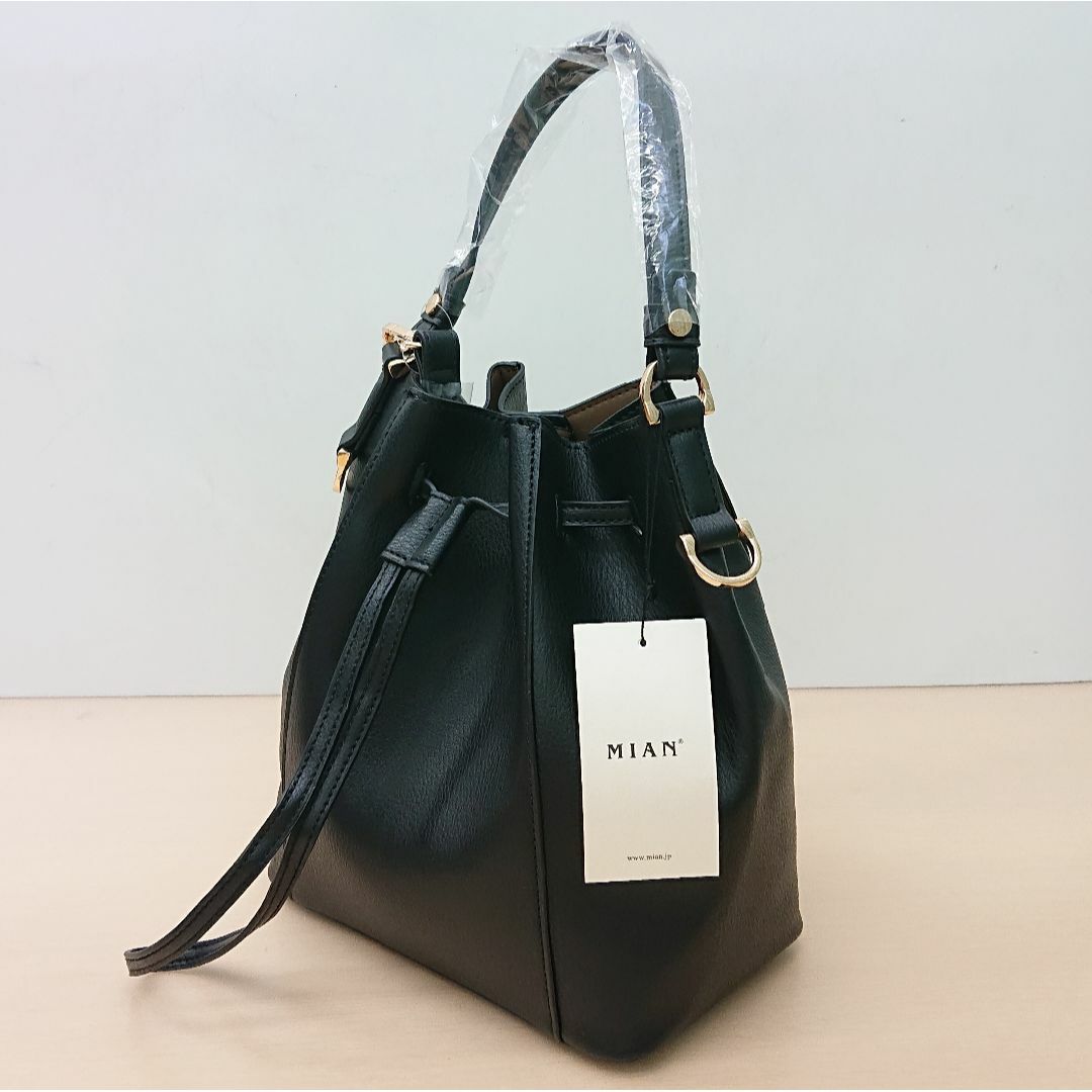 MIAN(ミアン)の新品 ミアン 2221-217-1 LOTUS巾着2wayショルダーバッグBLK レディースのバッグ(ショルダーバッグ)の商品写真