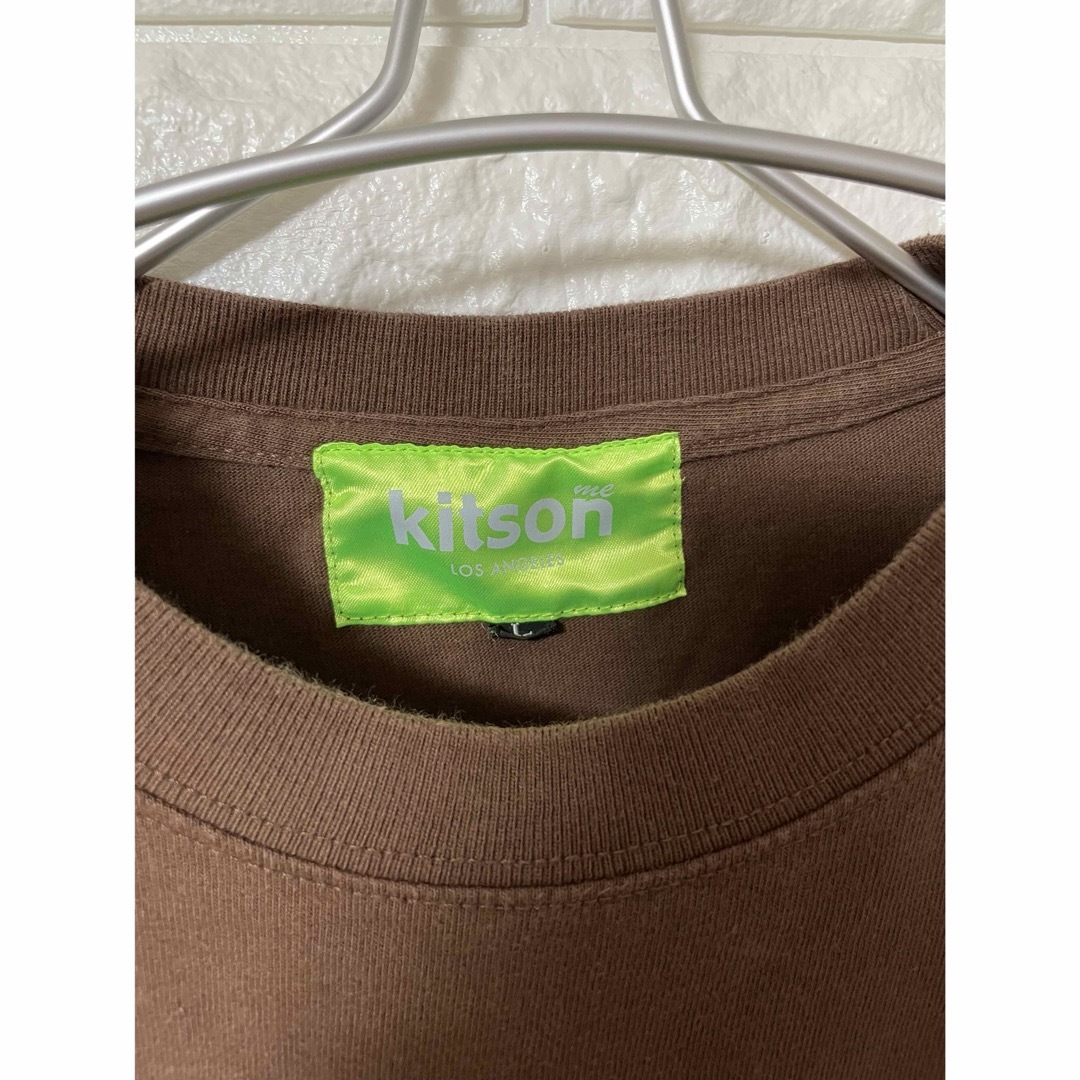 KITSON(キットソン)のkitson ブラウン ロンT Lサイズ バックプリント メンズのトップス(Tシャツ/カットソー(七分/長袖))の商品写真