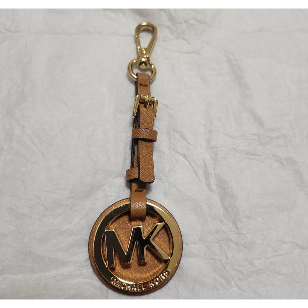 Michael Kors(マイケルコース)のチャーム　マイケルコース　michael kors キャメル　ゴールド　バッグ レディースのアクセサリー(チャーム)の商品写真