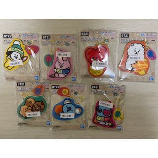 BT21 ダイカットフェルトキーホルダー HAPPY KNITTY 7種セット(キャラクターグッズ)