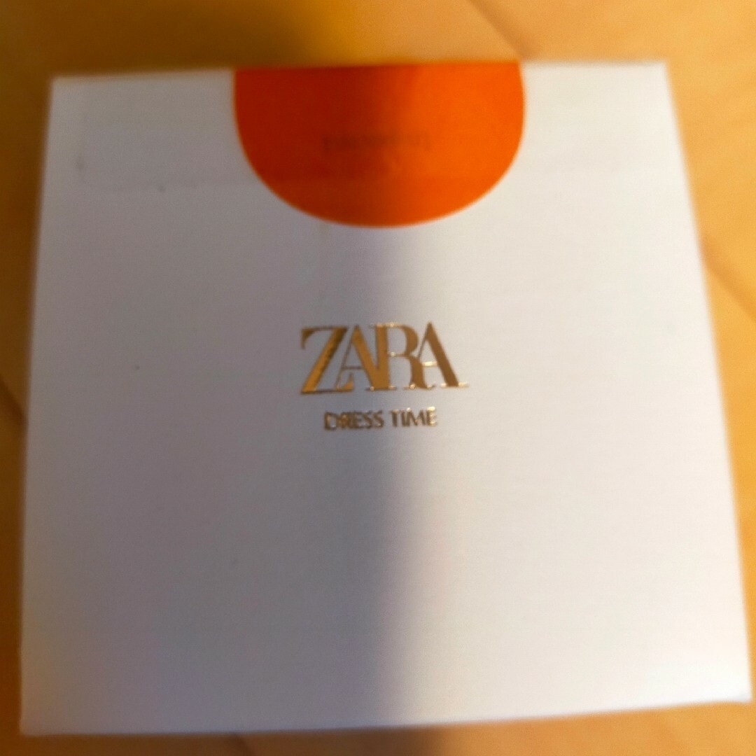 ZARA(ザラ)のZARA香水（新品未開封） ウーマン ゴールド オードパルファム90ml コスメ/美容のコスメ/美容 その他(その他)の商品写真