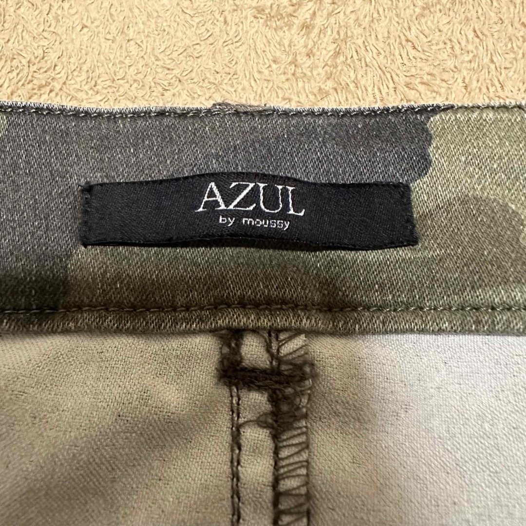 AZUL by moussy(アズールバイマウジー)のmoussy 迷彩タイトスカート レディースのスカート(ひざ丈スカート)の商品写真