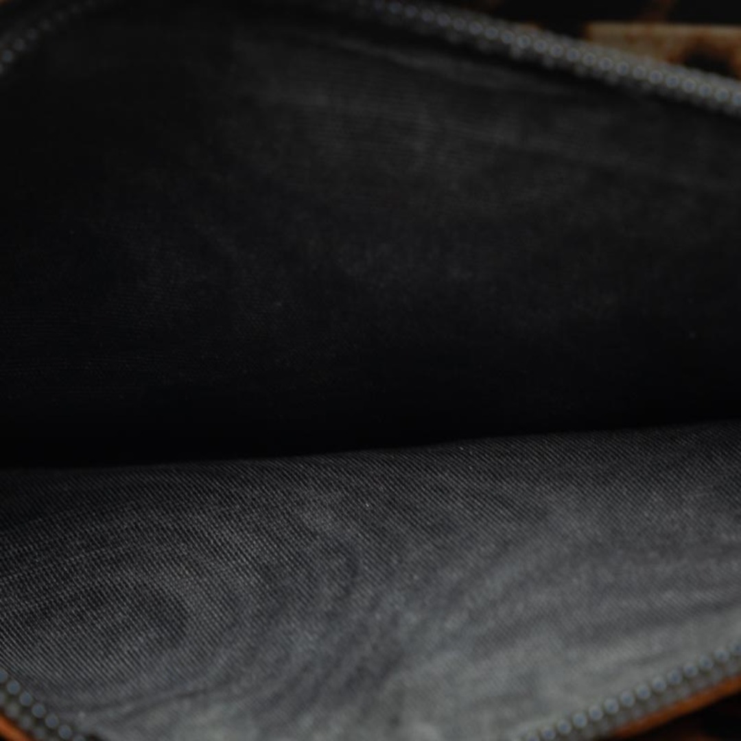 Saint Laurent(サンローラン)のサンローラン レオパード ヒョウ 豹 ラウンドファスナー 長財布 エナメル レディース SAINT LAURENT 【1-0137696】 レディースのファッション小物(財布)の商品写真