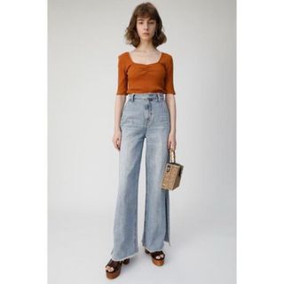 マウジー(moussy)のHI WAIST FRINGE ワイドパンツ(デニム/ジーンズ)