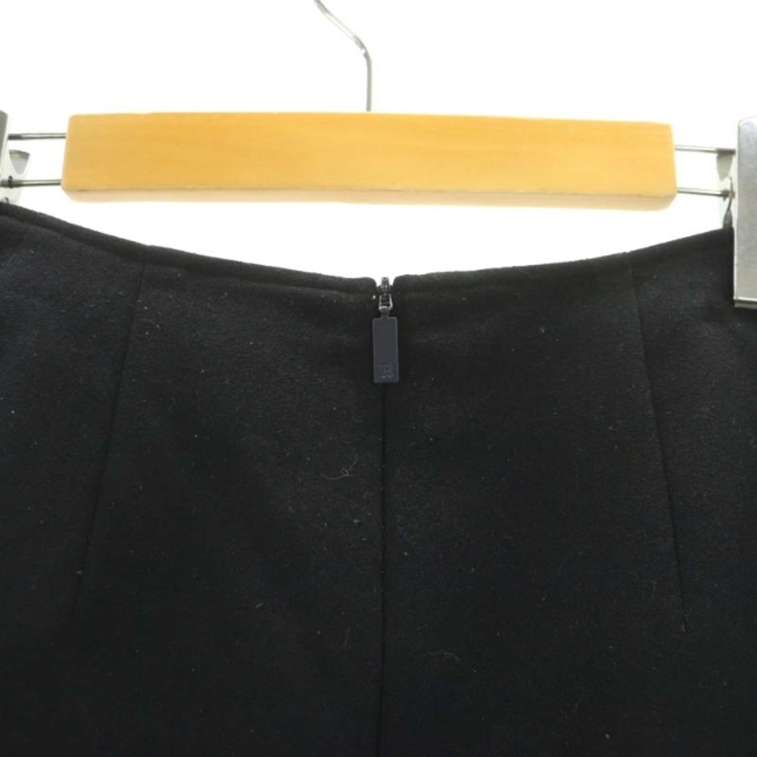 René(ルネ)のルネ Rene パール装飾フリルポケットスカート 膝丈 フレア 38 紺 レディースのスカート(ひざ丈スカート)の商品写真