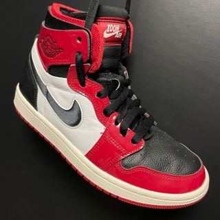 ナイキ(NIKE)のNIKE WMNS AIR JORDAN 1 ZOOM AIR CMFT(スニーカー)