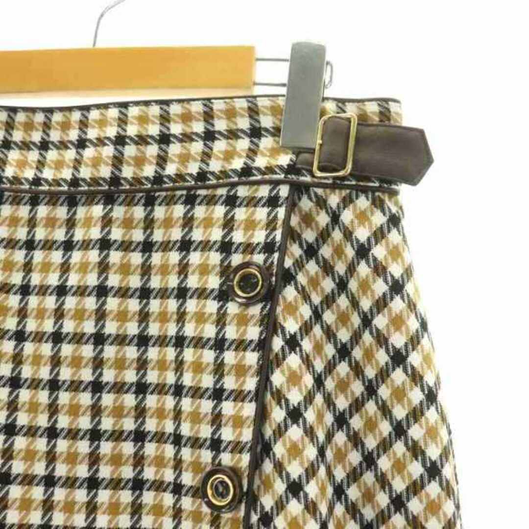 Apuweiser-riche(アプワイザーリッシェ)のアプワイザーリッシェ カラーチェックタイトスカート 膝丈 2 レディースのスカート(ひざ丈スカート)の商品写真