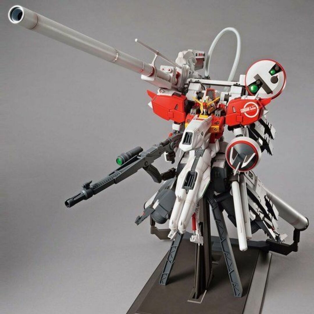 BANDAI(バンダイ)のMG 1/100 PLAN303E ディープストライカー　ガンダムセンチセル エンタメ/ホビーのおもちゃ/ぬいぐるみ(模型/プラモデル)の商品写真