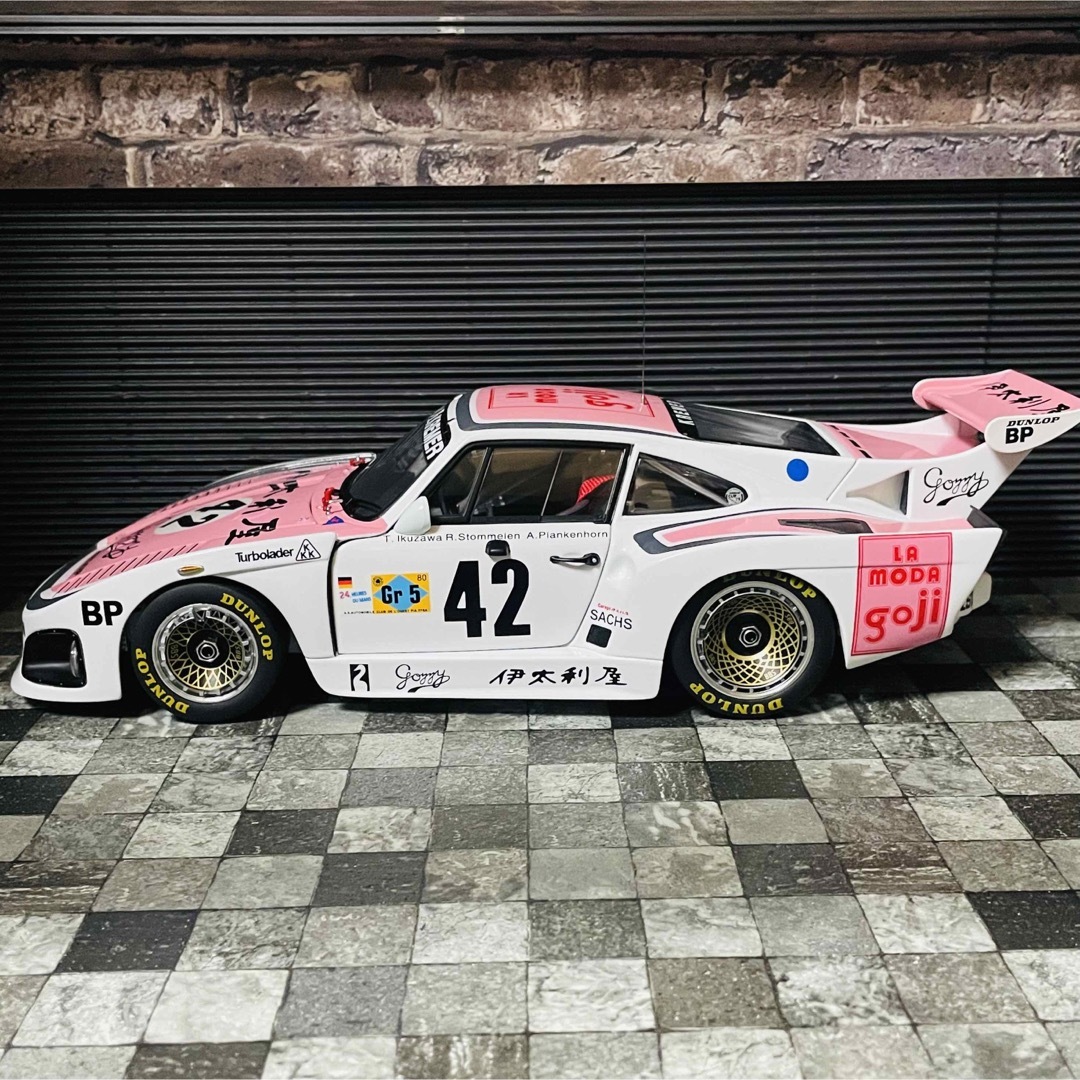 Porsche(ポルシェ)のカスタム品 1/18 TSM ポルシェ 935 K3 伊太利屋 生沢徹 1980 エンタメ/ホビーのおもちゃ/ぬいぐるみ(ミニカー)の商品写真