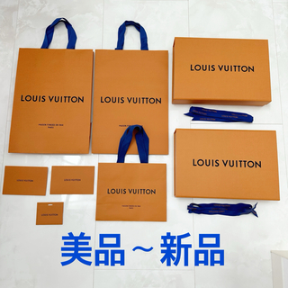LOUIS VUITTON - ヴィトン クリスマス限定 ショッパー三枚の通販 by