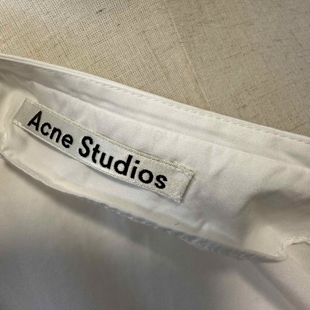 Acne Studios(アクネストゥディオズ)の【美品】Acne Studios ブラウス レディースのトップス(シャツ/ブラウス(半袖/袖なし))の商品写真