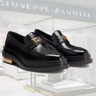 プラダ(PRADA)のGiuseppeZanotti ジュゼッペザノッティ PRADA ローファー(ローファー/革靴)