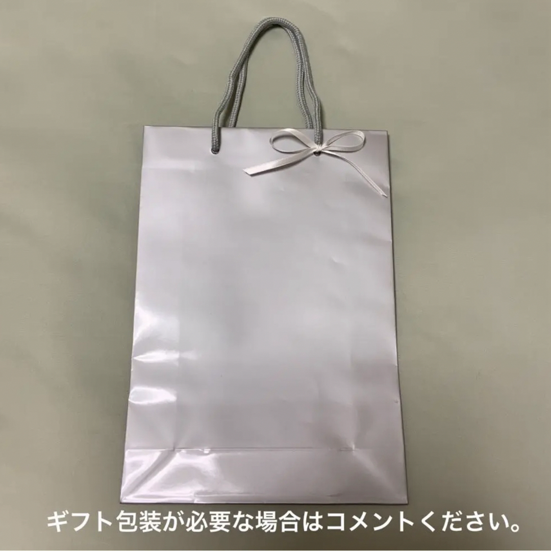 ARMANI EXCHANGE(アルマーニエクスチェンジ)の洗練されたデザイン　アルマーニエクスチェンジ　カードケース　パスケース　ホワイト レディースのファッション小物(パスケース/IDカードホルダー)の商品写真