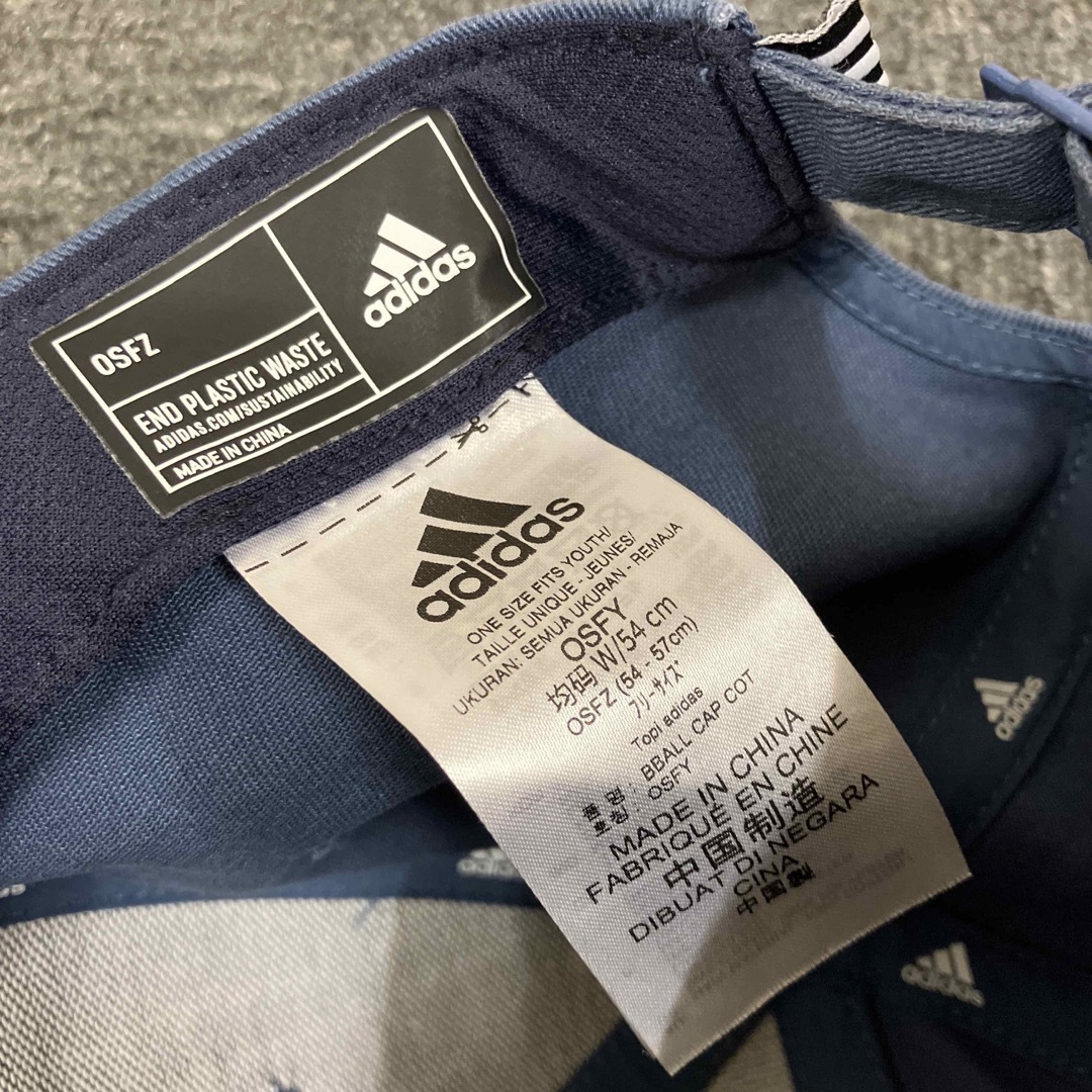 adidas(アディダス)の即決 adidas アディダス キッズ キャップ 帽子 キッズ/ベビー/マタニティのこども用ファッション小物(帽子)の商品写真