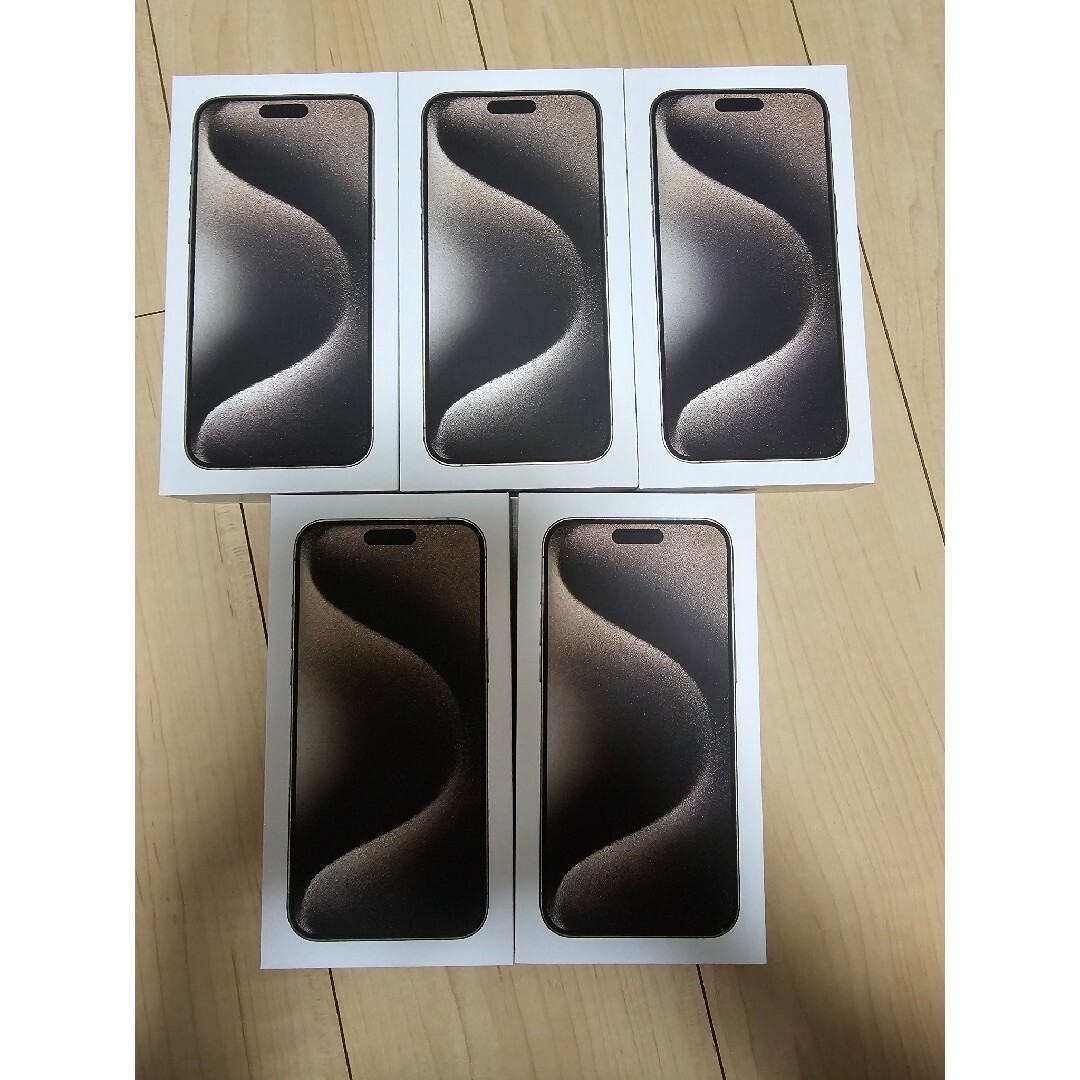 iPhone 15 pro max 256GB 5台 スマホ/家電/カメラのスマートフォン/携帯電話(スマートフォン本体)の商品写真