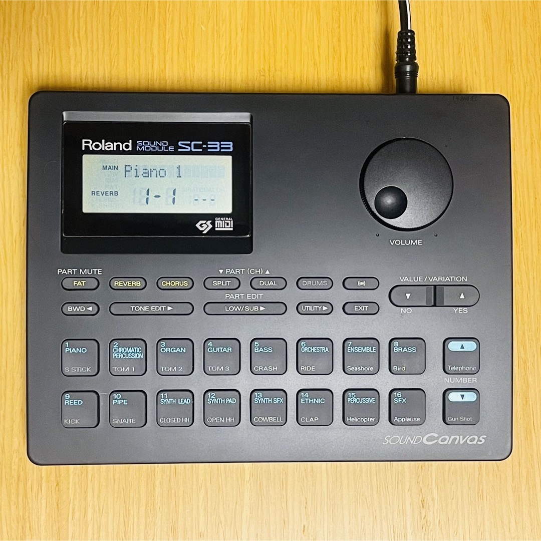 Roland(ローランド)の【美品】ローランド SC-33 サウンドモジュール Sound Canvas 楽器のDTM/DAW(音源モジュール)の商品写真