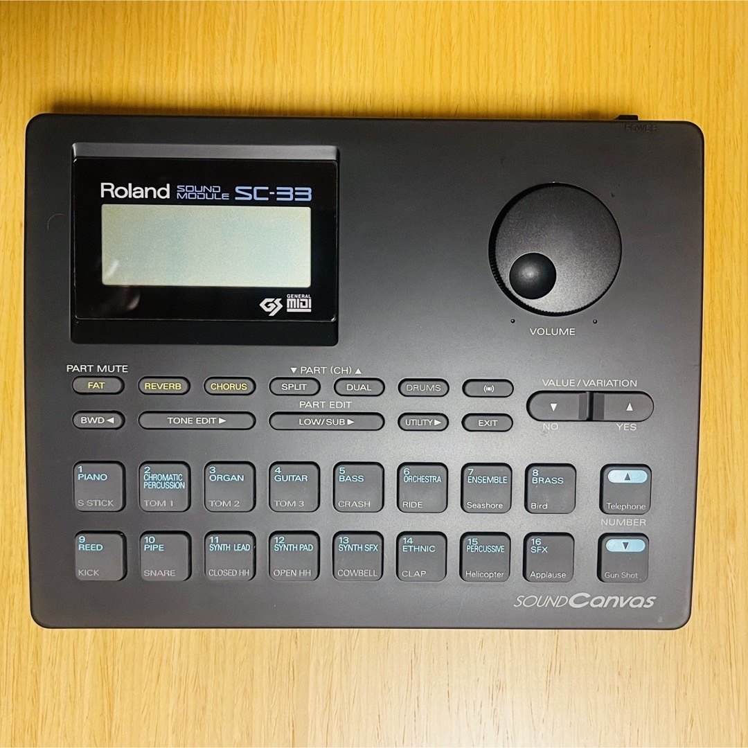 Roland(ローランド)の【美品】ローランド SC-33 サウンドモジュール Sound Canvas 楽器のDTM/DAW(音源モジュール)の商品写真