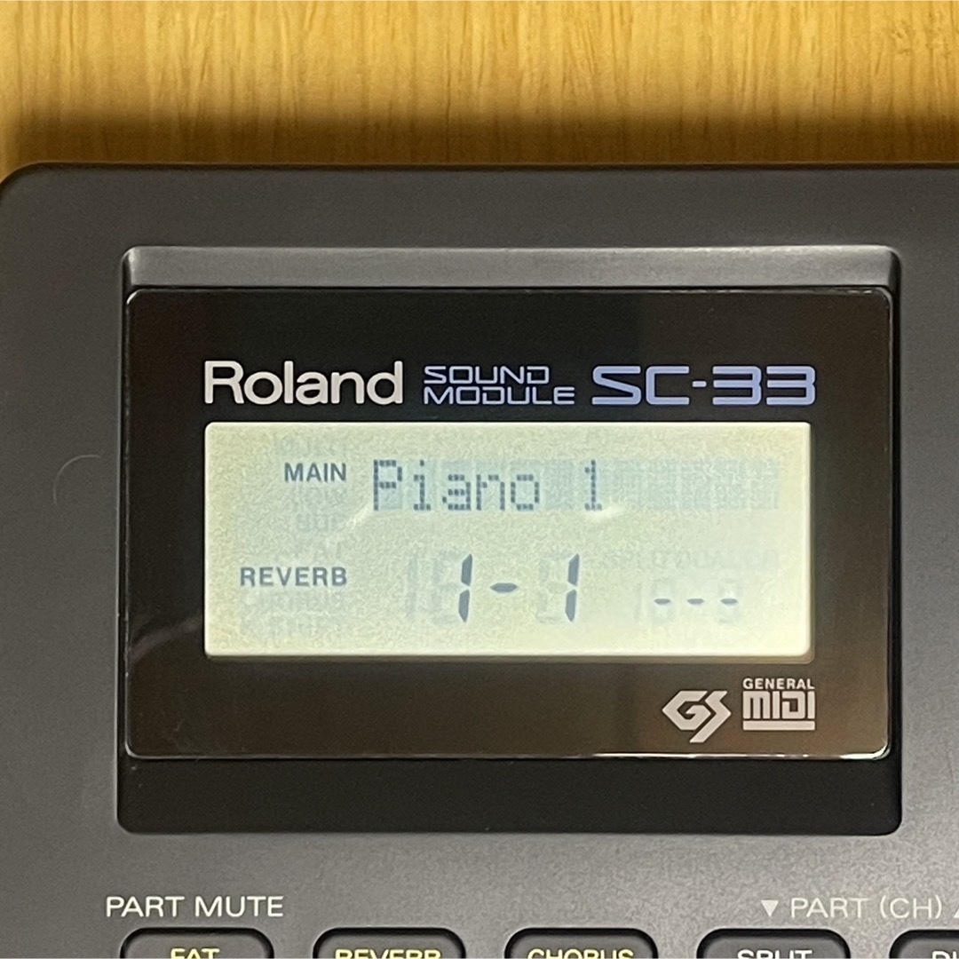 Roland(ローランド)の【美品】ローランド SC-33 サウンドモジュール Sound Canvas 楽器のDTM/DAW(音源モジュール)の商品写真